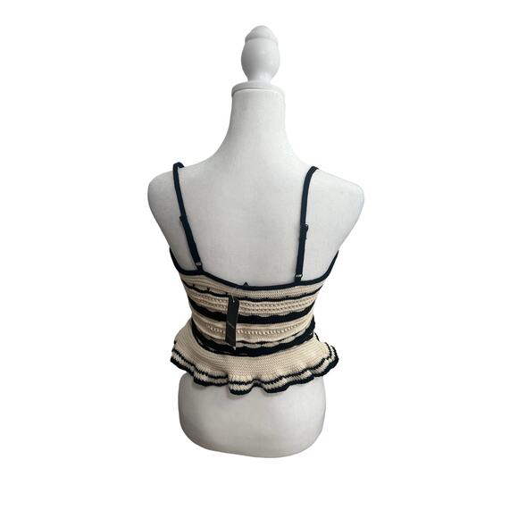 NWT Bebe front keyhole scallop hem crochet sweater cami S - Picture 3 of 5